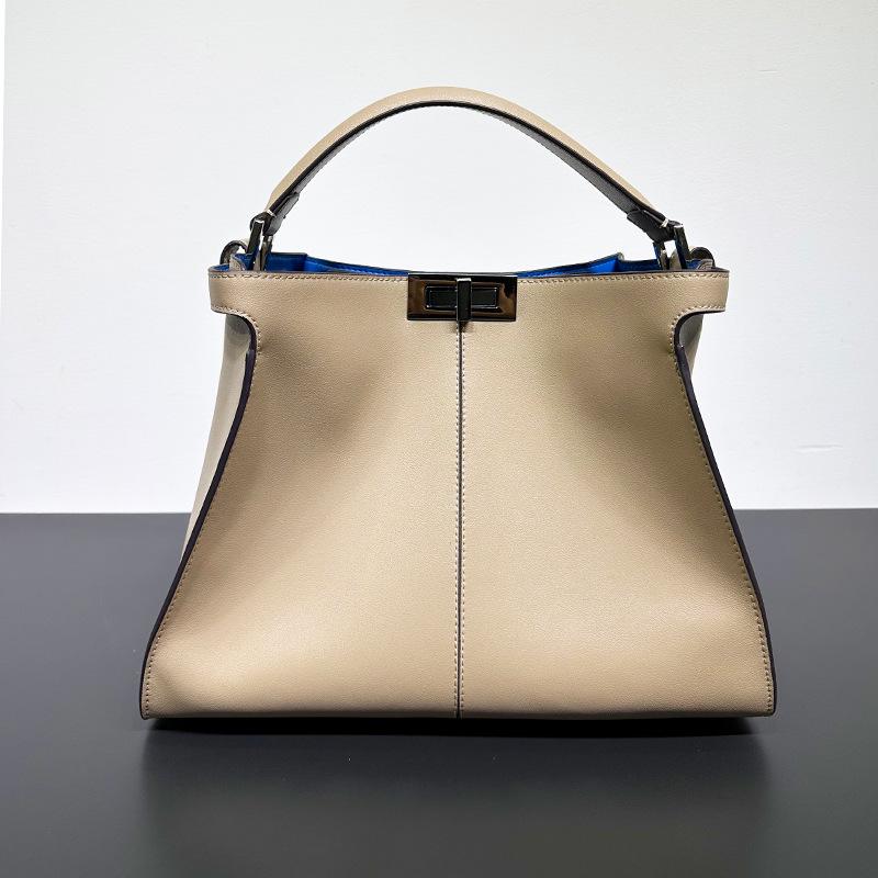 Luxury Women's Genuine Leather Tote: Spacious & Stylish Handbag for Shoulder or Messenger Use