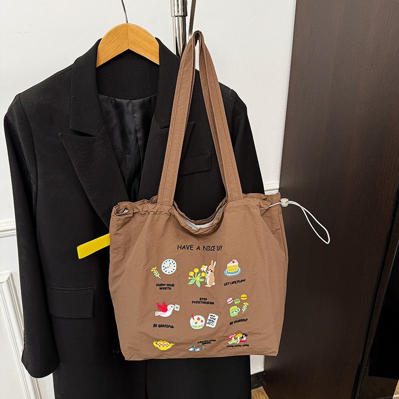 Embroidery Bag Women's Large-capacity New Summer Casual Shoulder Bag College Student Class Tote Bag