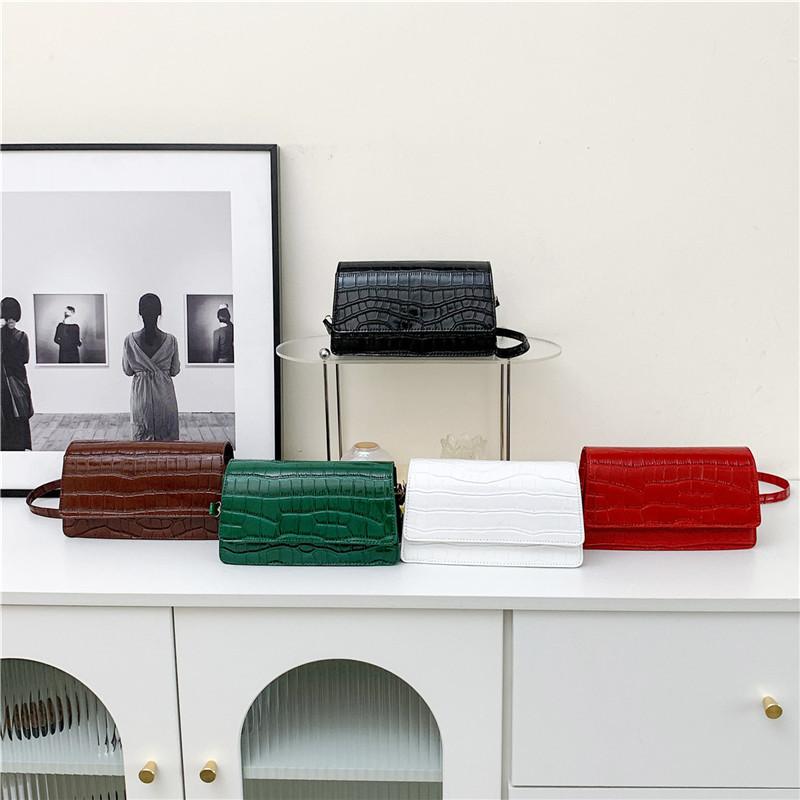 New crocodile pattern candy color square bag 2025 summer foreign style new small bag fashion portable shoulder messenger bag