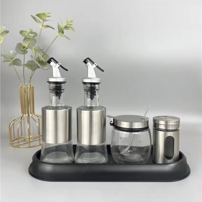 Chui Shan Hai Glass Condiment Dispenser Set