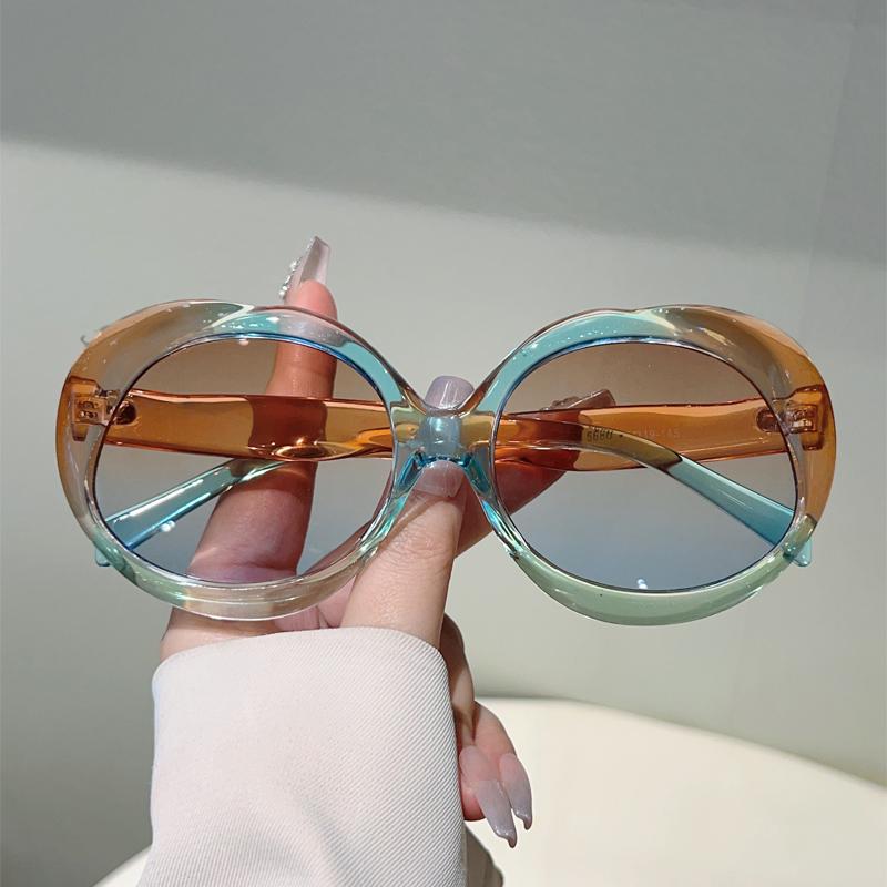 Oversized Round Sunglasses  Fashion Gradient Multicolor Outdoor Shades Trendy Brand Design Beach Holiday Sun Glasses