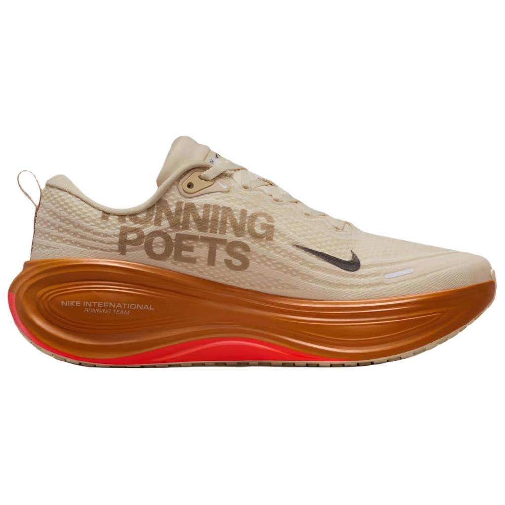 Nike Vomero Plus Running Poets Unisex Sneaker Braun Hell-Khaki Monarch-Leuchtendes-Karmesinrot-Höhlen-Lila IM6679-258