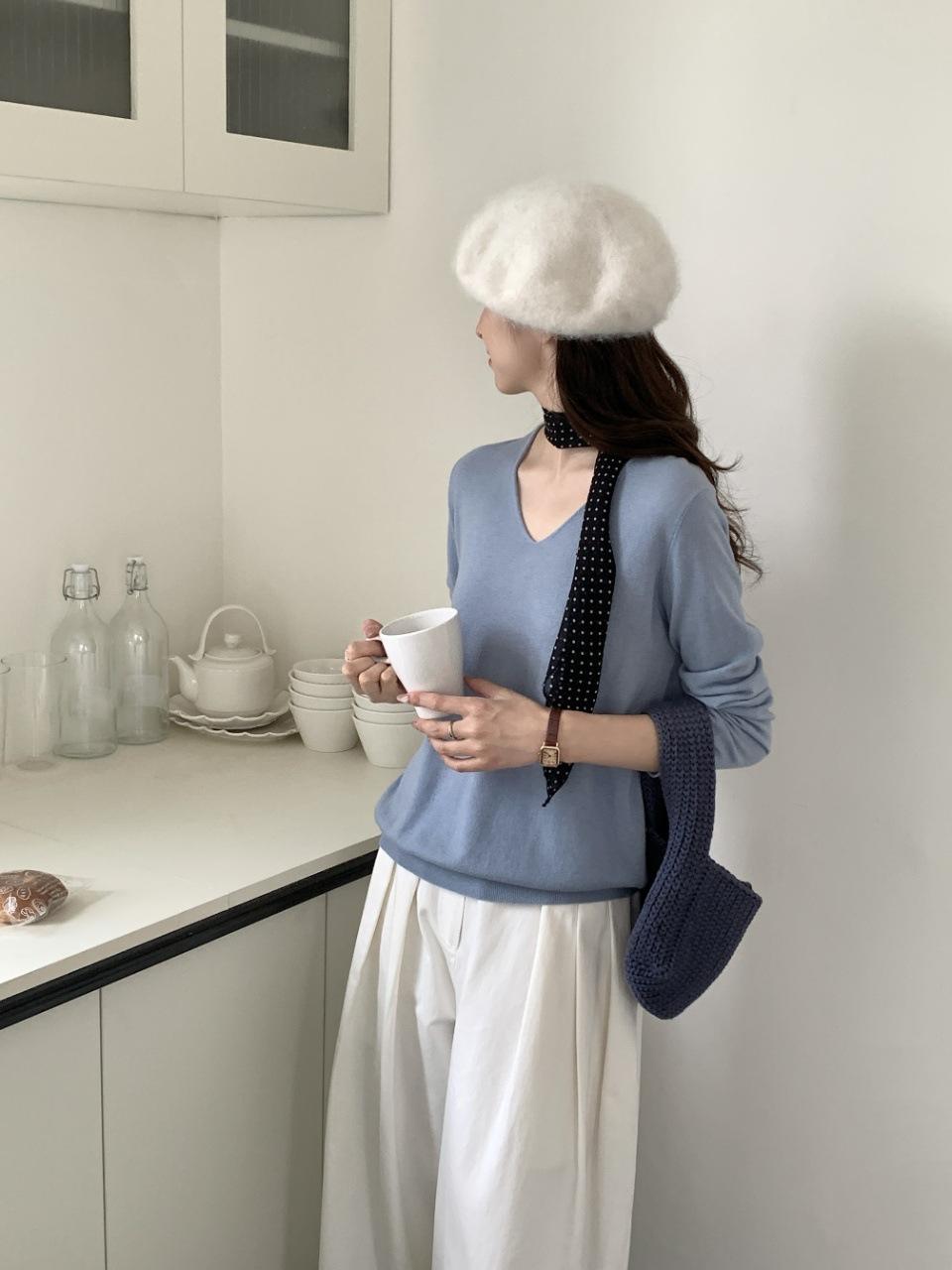 

Полностью шерстяной вязаный топ с длинным рукавом, базовая рубашка, женский осенне-зимний новый простой однотонный трикотажный свитер с V-образным вырезом XL