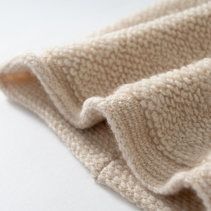 Women's 100% Cashmere Knitted Beanie Solid Color Curled Edge Texture Windproof Elegant Cap for Winter Skateboard Hiking