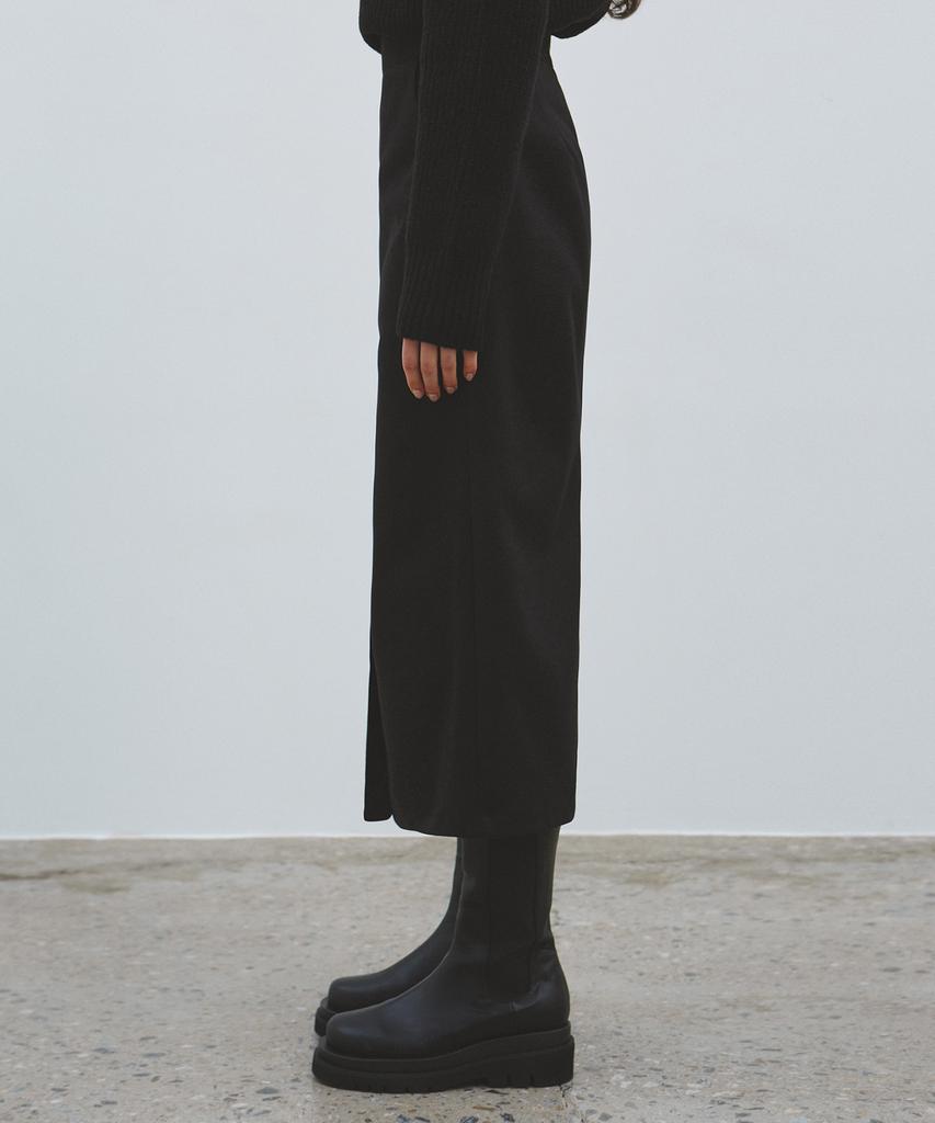 Nigaennikol Slit H Long Skirt_Black