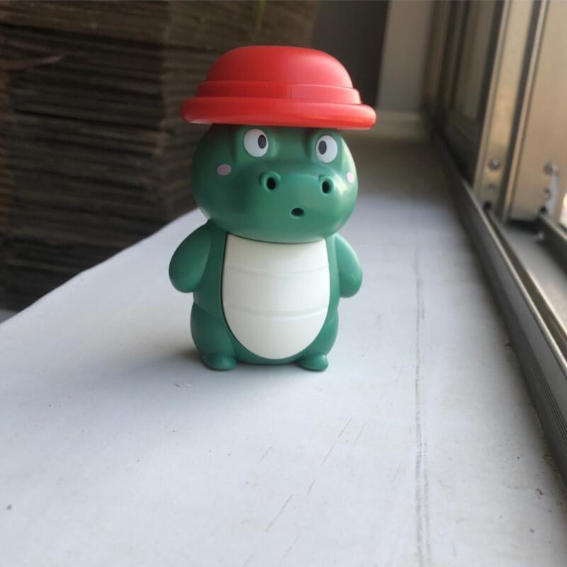 New Bathroom Play Shower crocodile Egg Turtle Swimming Baby Bath Toys Mini Water Spray Fan Toy for Kids