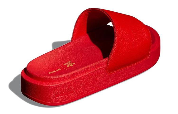 adidas Originali Ivy Park x Adidas Originals Ciabatte 'Ivy Heart' GX7102
