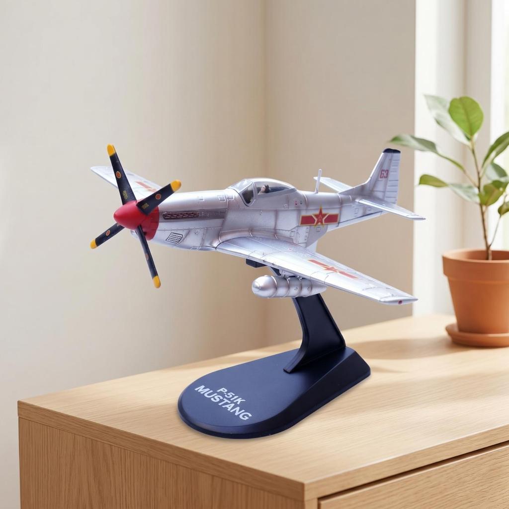 Model Airplane with Display Stand 1:72 Scale Vintage Fighter Silver-Finish