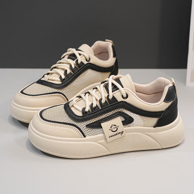 Little White Shoes Female Students Tide Spring Thick Soles Heightening Breathable Shoes Street Shooting Women's Board Shoes