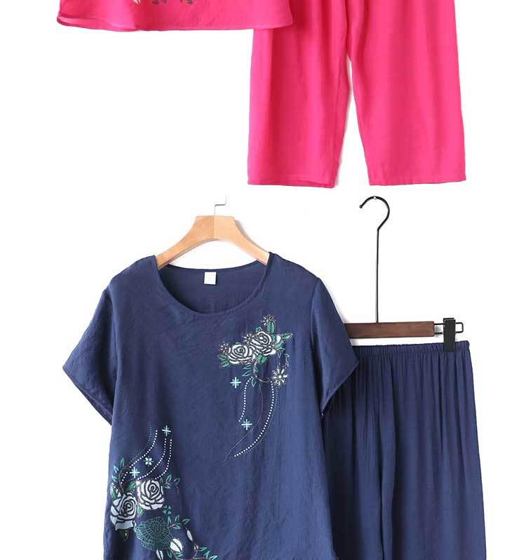 Senior Women's Cotton Linen Pajama Set: Short-Sleeved, Two-Piece Summer Outfit for Moms and Grandmas