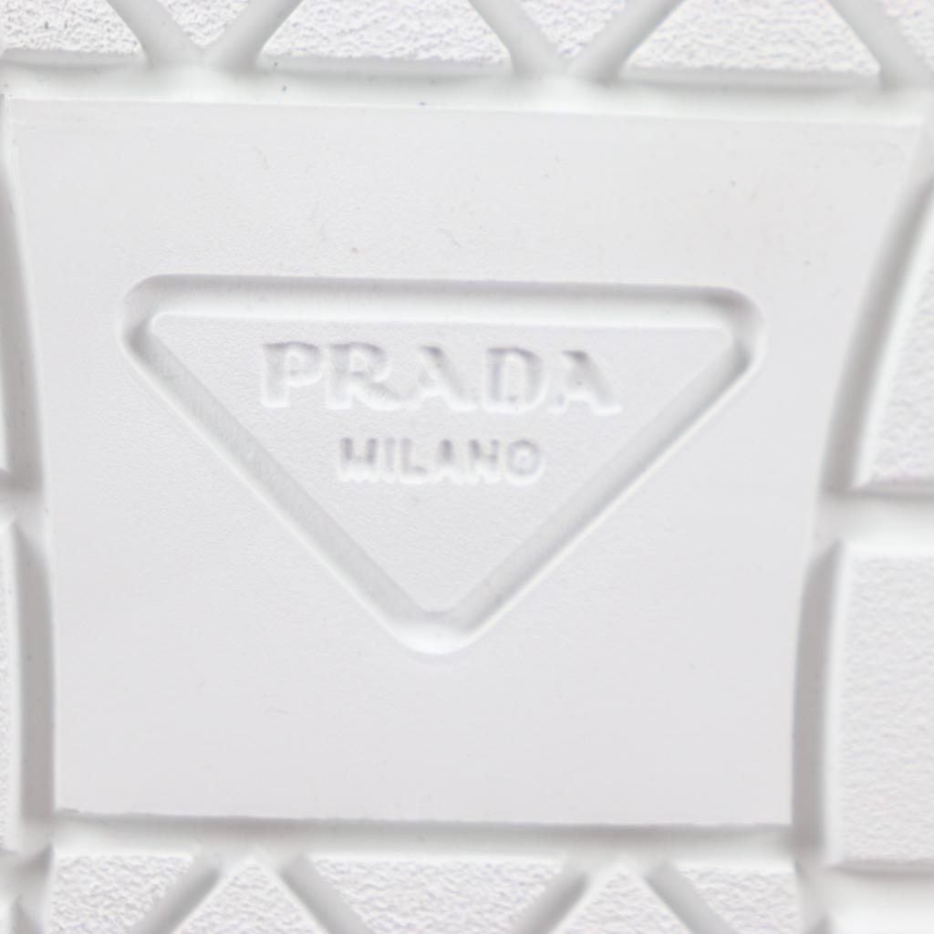 Pristine PRADA Sneakers Triangle Logo Triangle Plate Black Nappa Leather Mens 6 Used