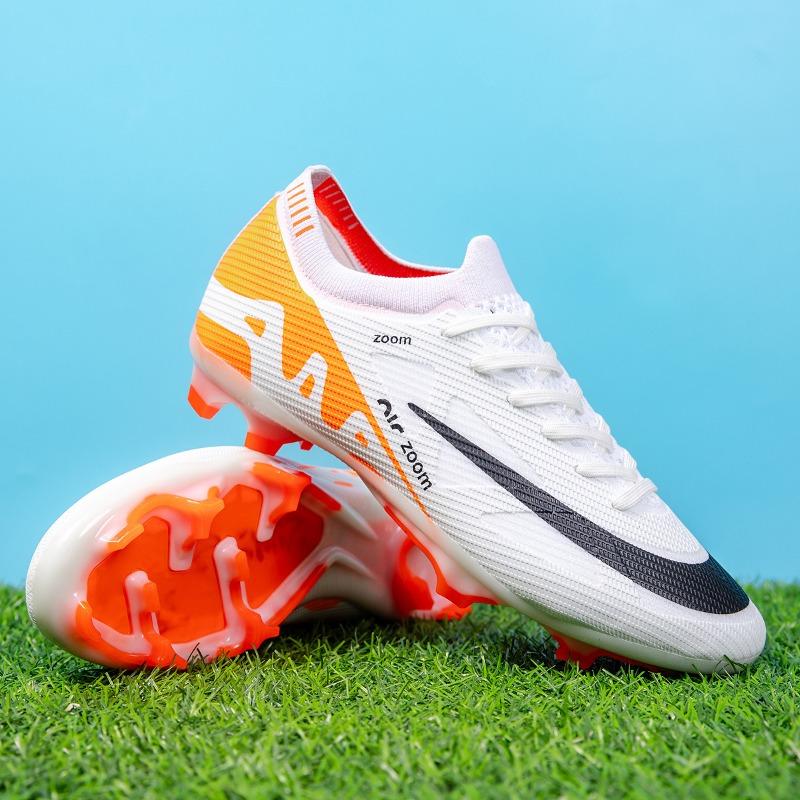 New Low-top Men's and Women's Football Shoes Long Nails Broken Nails Competition Training Shoes Men's and Women's Adult Sports Football Shoes