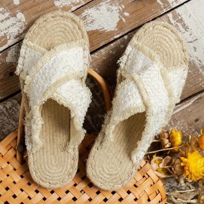 Spring and Summer New Straw Fisherman Linen Embroidered Cross One-word Slippers Women's Flat Cool Slippers