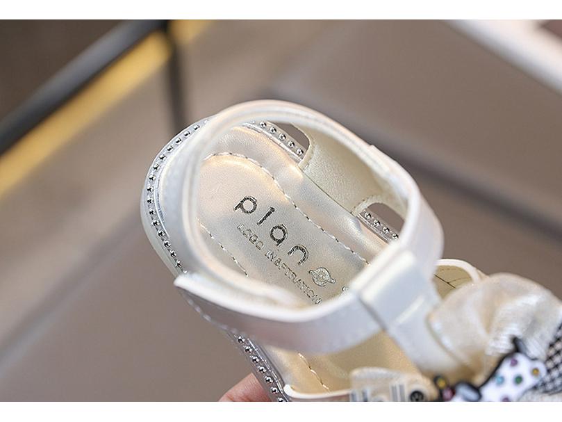 Girls' Closed-Toe Summer Sandals - Non-Slip Soft Sole Princess Shoes