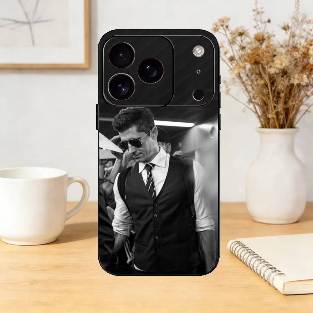 Robert Lewandowski Phone Case For iPhone 17,16,15,14,13,12,11 Plus,Pro,Max,Mini Silicone black Soft Cover iPhone15