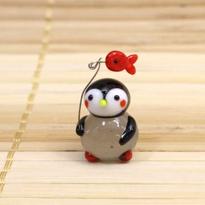 Fourcart Black Penguin Figurine, Total Length 17mm, Cute Handmade Glass Fishing Penguin CKK427