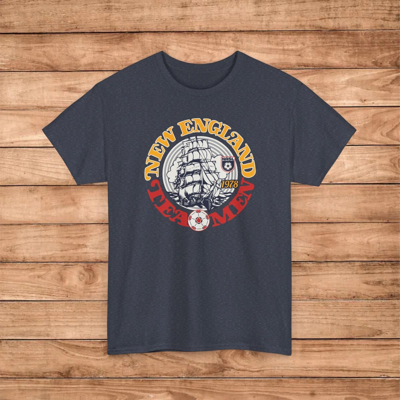 

New England Teamen 1978 Vintage Soccer Premium Unisex T shirt 2XL