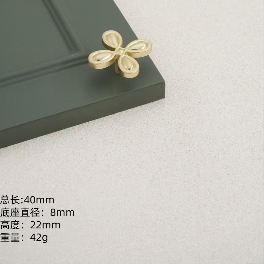 Mid Ancient Style Handle, Antique Bronze Color, Four Leaf Clover, Simple, Drawer Wardrobe Door, Cabinet Drawer Cabinet, French Retro Handle