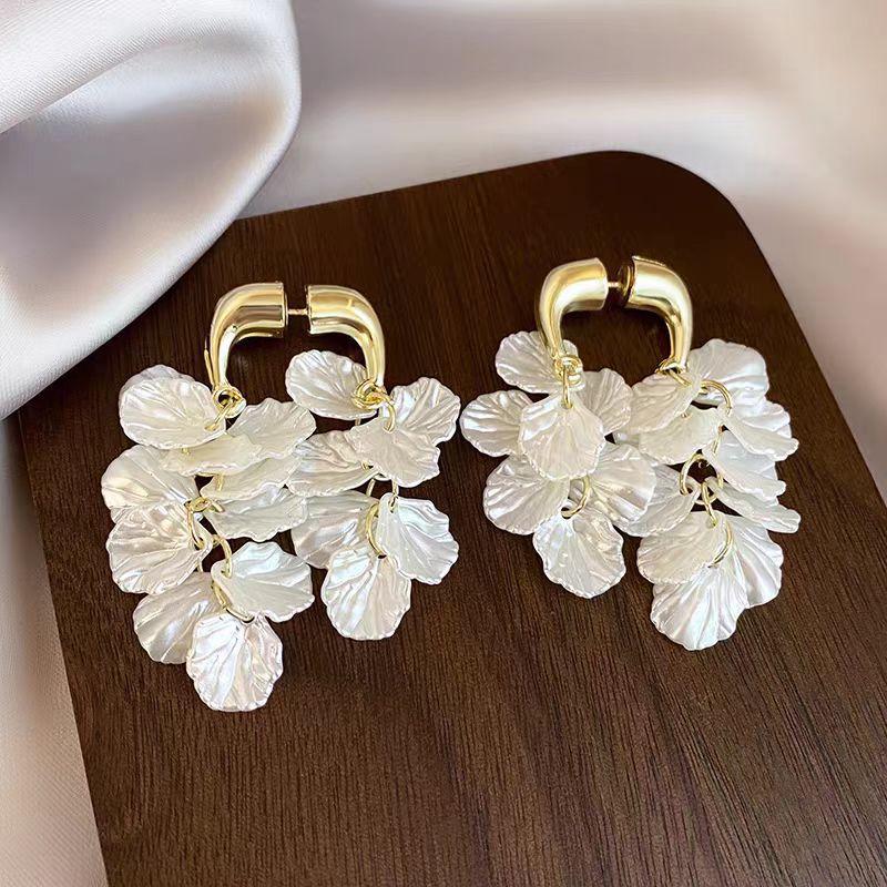 

111 silver needle fringed shell petal earrings women s niche design hanging two stud earrings temperament high-end earrings 925 silver needle