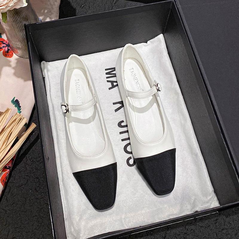 Fashion Silver Leather Patchwork Women Flats Small Square Toe Mary Janes Shoes Woman Ankle Strap Mocasines Big Size 43 Tenis De Mujer