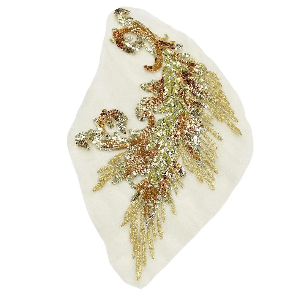 Patchwork Sticker Phoenix Tail Feather Sequined Embroidery Patches DIY Sequins Patches Iron On Patches Classic Fashion Dresses