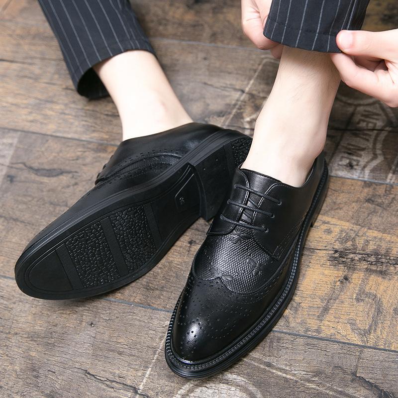 Men's leather shoes 2025 new Korean version of Brock men's shoes trendy shoes British business leather shoes