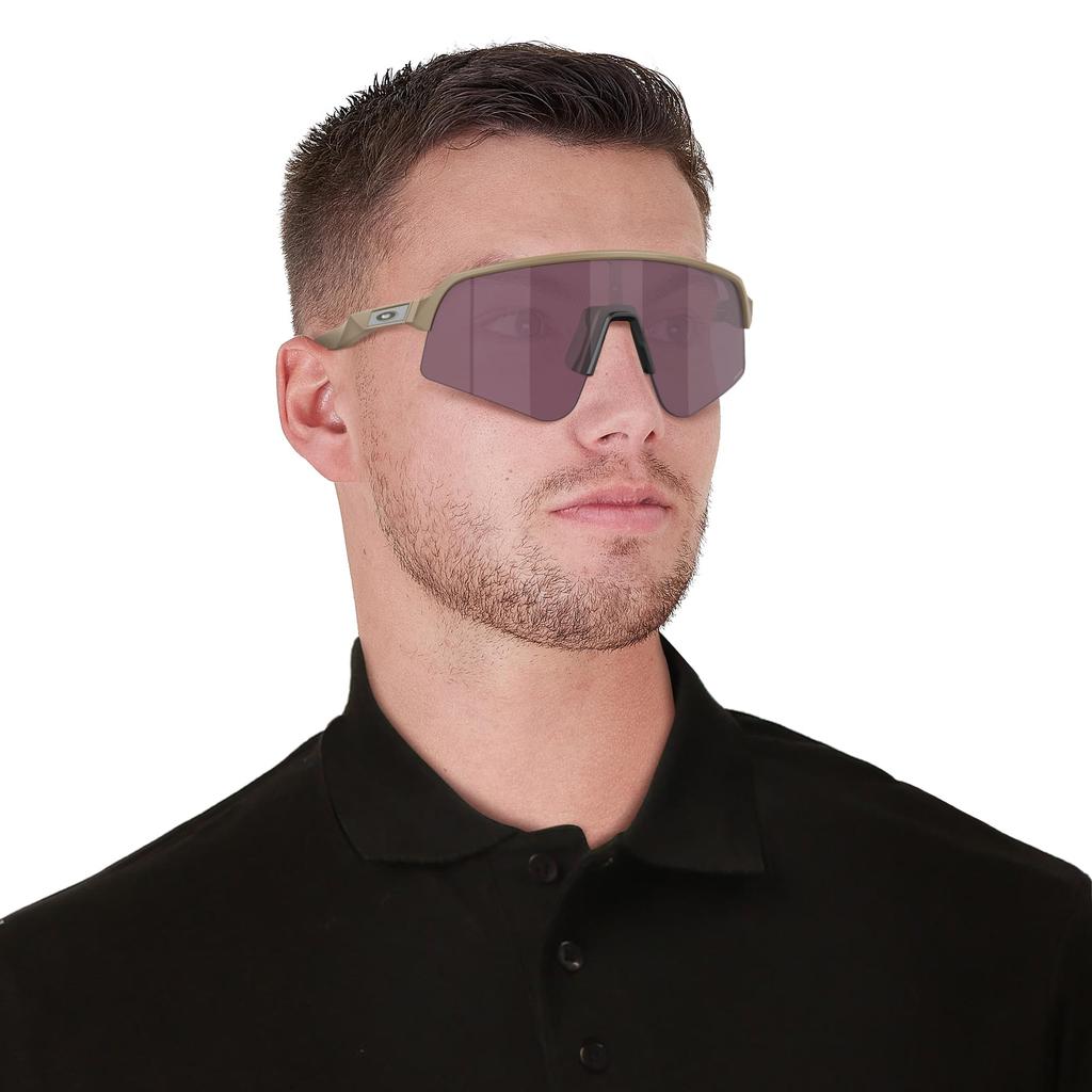 Sunglasses OO9465 SUTRO LITE SWEEP MATTE TERRAIN TAN 39 [Oakley]