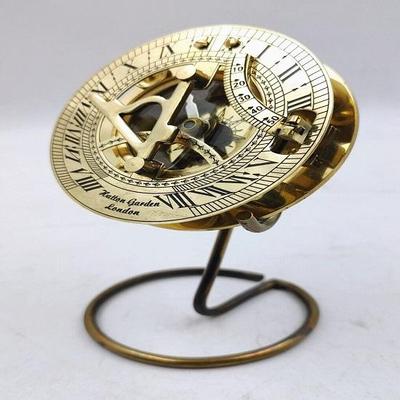 Συλλεκτικό δώρο για όλες τις περιστάσεις Nautical Solid Brass στρογγυλό ηλιακό ρολόι πυξίδα με βάση οθόνης