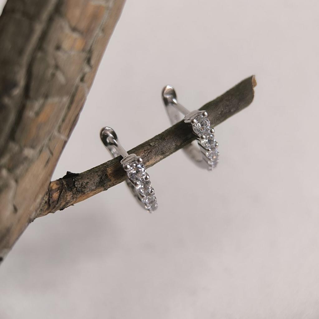 Серебряные серьги с фианитами (2187325)