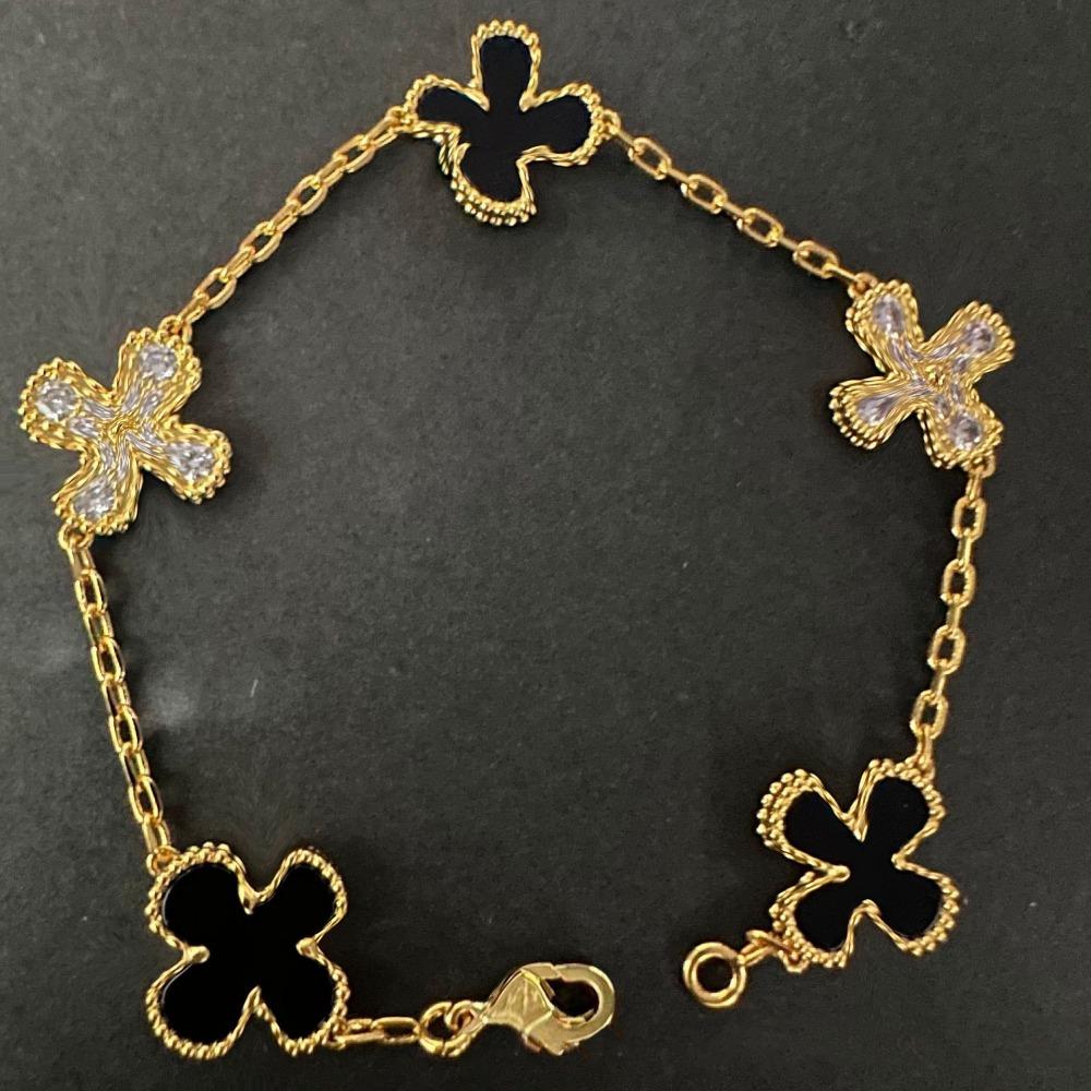 High Version Four-leaf Clover Bracelet Female Mother-of-pearl Agate Five-flower Ladies Bracelet