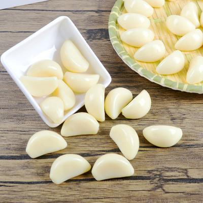 PVC Keychain PVC Garlic Shape Compact Lightweight Key Chain Simulated Vegetables Corrosion Resistant Keyring Men Women Versatile Backpack Accessory