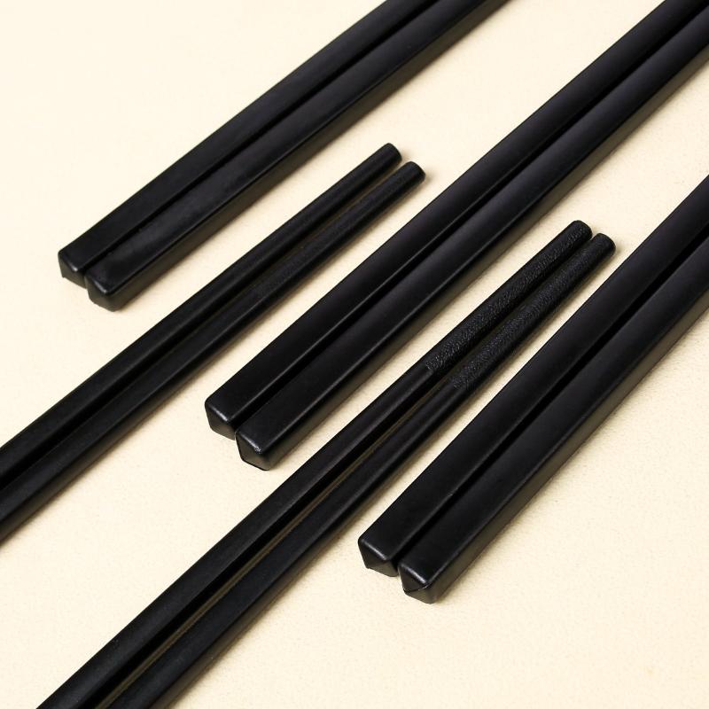 10 Pairs Chinese Chopsticks Hexagonal Wooden Chopsticks Household Tableware Lightweight Sushi Chopstick Chop Sticks Kitchen Tool