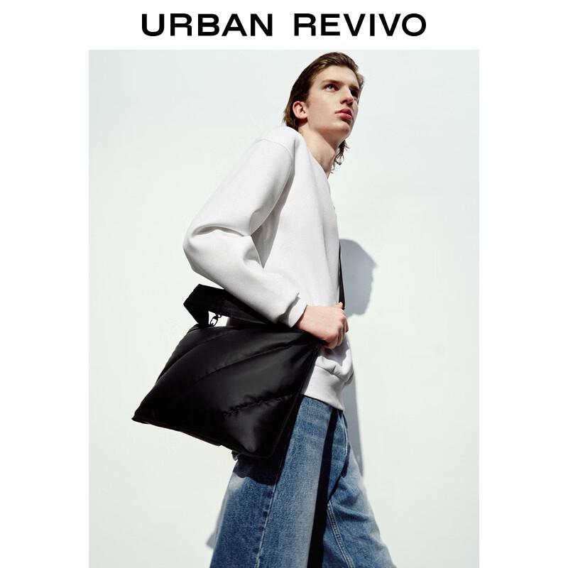 UR Men's Casual Contrast Patch Round Neck Sweatshirt