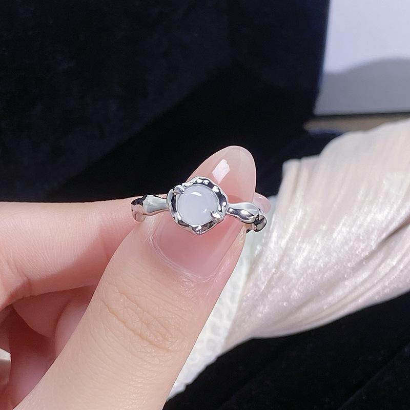 Cold Moonstone Snowflake Opening Ring Niche High-End Women'S Fashion Personality Light Luxury Ring