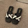Internet celebrity fashion super fire slippers women summer wear new French flat bottom out beach explosion small fragrant sandals