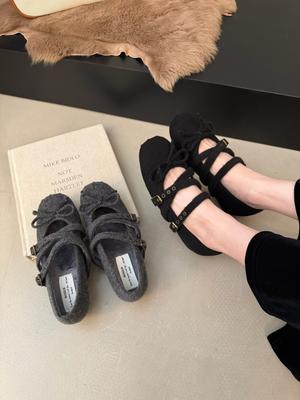 Sapatos de mulher – Sabrinas