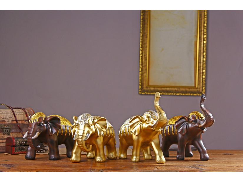 Thai-Style Lucky Elephant Ceramic Ornament for Home or Office Decor