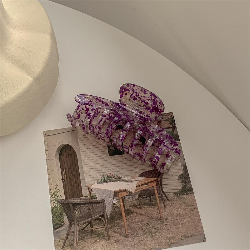 Korean Imitation Acetate High-End Shark Hair Clip - Elegant Hair Accessory for Stylish Looks