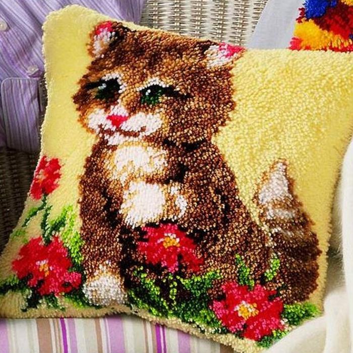 Cute Animal Latch Hook Rug Kits Pillows Smyrna Package Carpet Cat Embroidery Latch Hook Kit Diy Cross Stitch Pillow Knooppakket