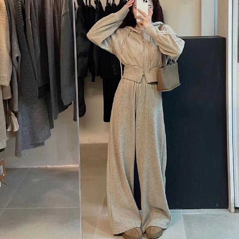 

Женская осенняя повседневная спортивная одежда больших размеров: Комплект из двух предметов: куртка на молнии и брюки в корейском стиле M (suggested 80-100 jin)