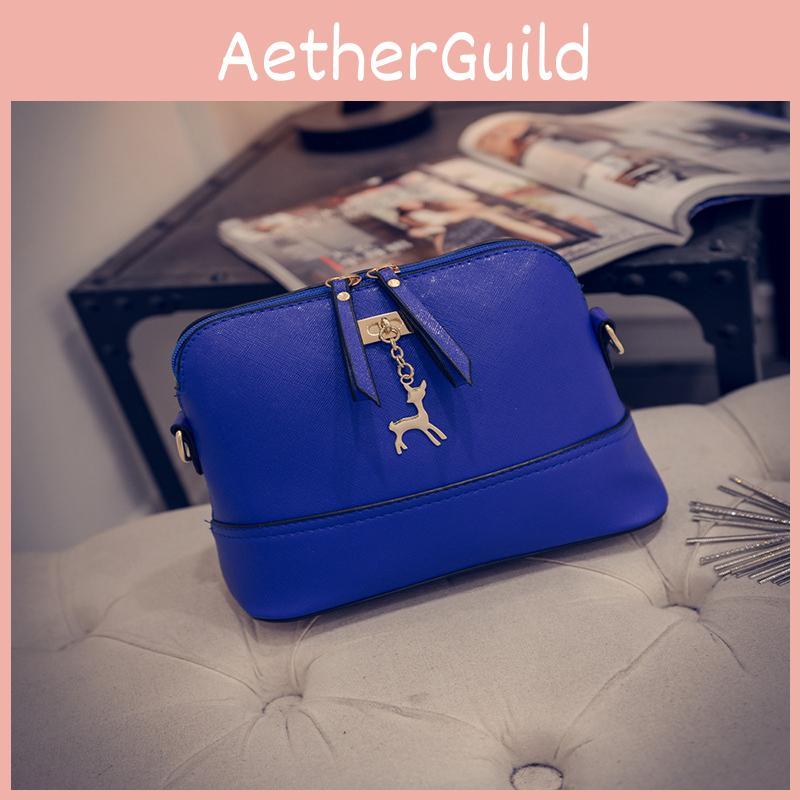 Elegant Women Handbag Shell Tote Purse With Premium Quality Materials And Timeless Design