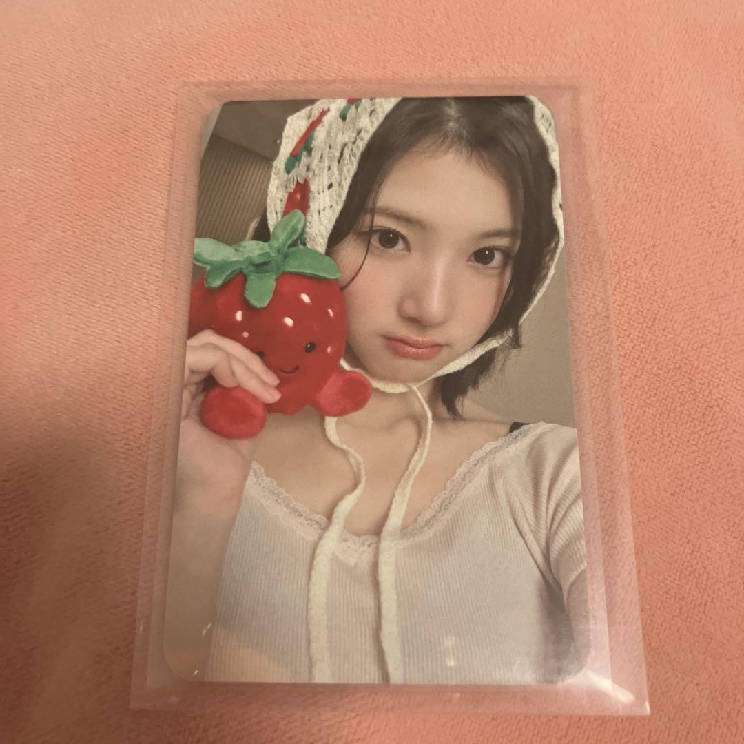 

[USED] Hearts2Hearts Jiwoo style soundwave trading card