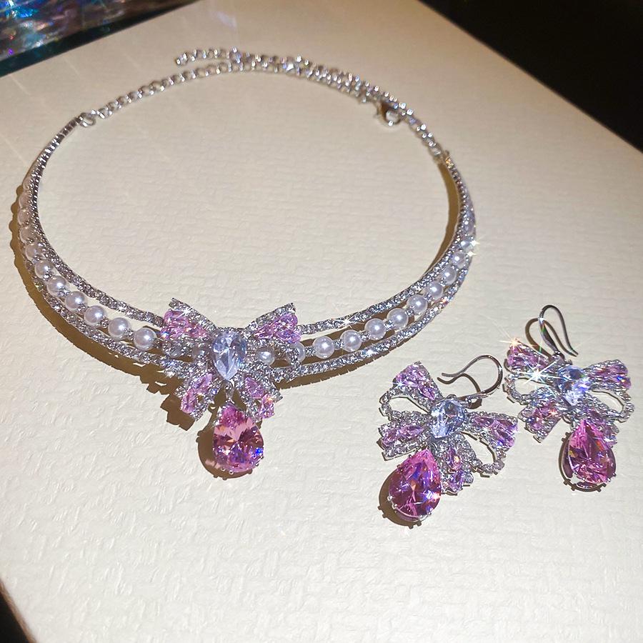 

Ожерелье с цирконом в виде узла-бабочки и капли воды: Элегантная цепочка на ключицу - Универсальный аксессуар для женщин