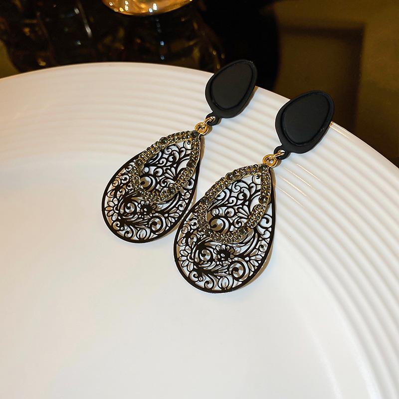 Retro Exaggerated Acrylic Earrings Korean Version Geometric Rhombus Long Earrings Fashion Temperament New Earrings Women