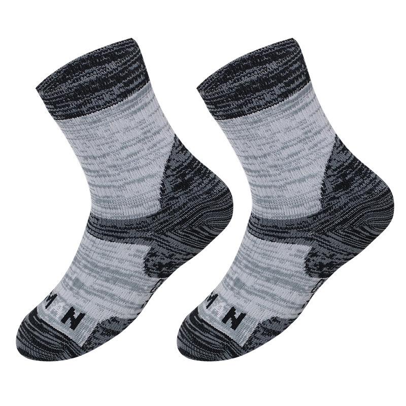 Teen Waterproof Hiking Socks: Ideal for Outdoor Adventures, Stream Crossing, Wading, Boating, and Mountaineering—Windproof & Sandproof.