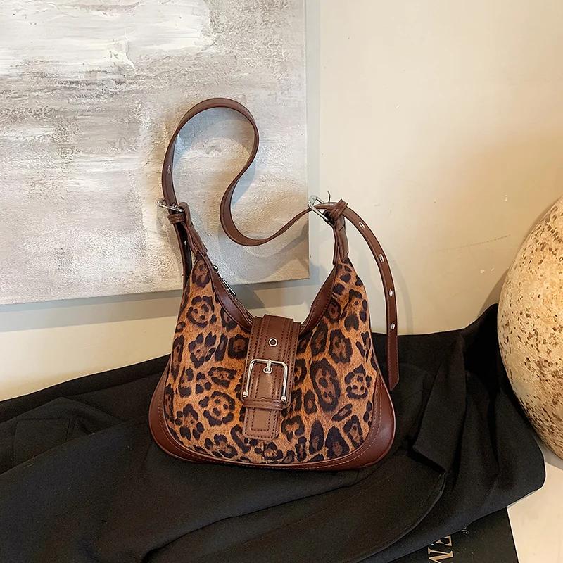 Fashion faux suede half-moon shoulder bags solid leopard print lock and zipper designer new style crossbody bags