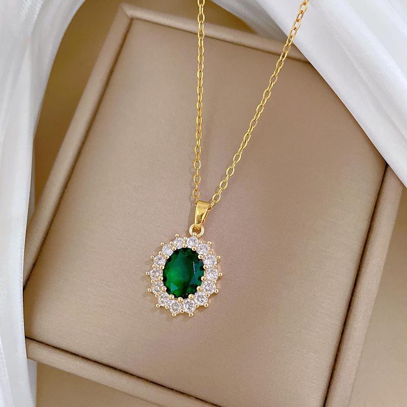 Egg-Shaped Emerald Full Diamond Light Luxury Temperament Gorgeous Full Diamond Necklace Female Versatile Collarbone Chain Titanium Steel