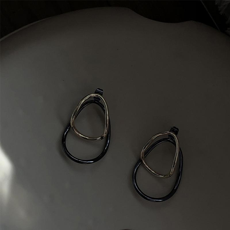 Silver needle cold wind new contrasting color oval earrings retro stud earrings elegant simple versatile earrings women