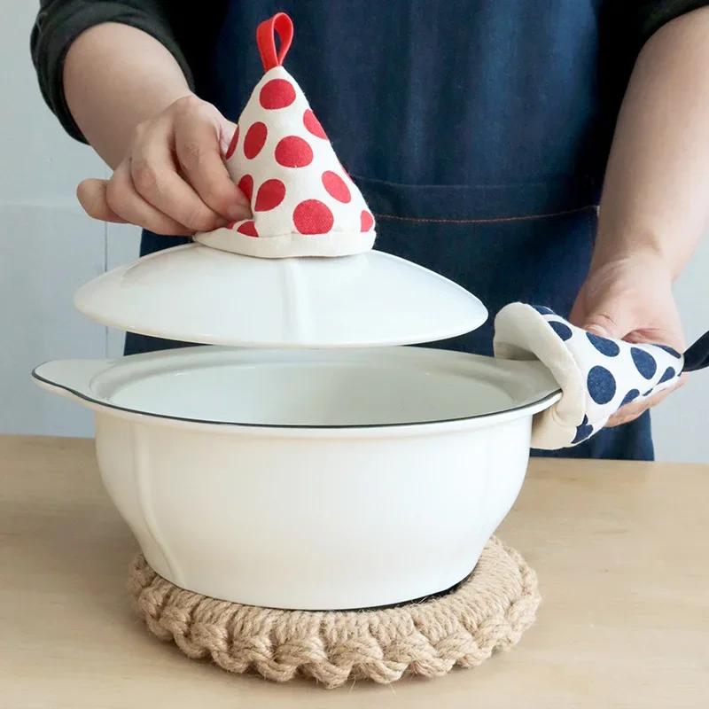 Simple Cute Triangle Pot Anti-hot Cover Kitchen Anti-scalding Pot Handle Ear Cap Heat Insulation Anti-High Temperature Gloves