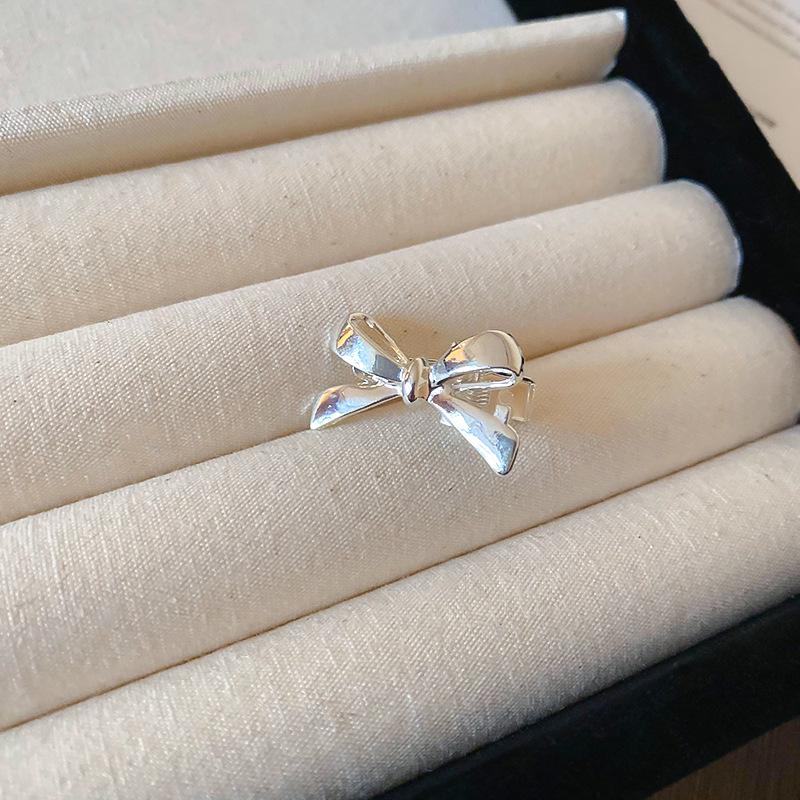 Versatile Mini Bow Hair Clip - Stylish Small Duckbill Hairpin Accessory